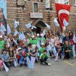 Güle Güle Türk Dünyasının Çocukları Güle Güle Türk Dünyasının Çocukları